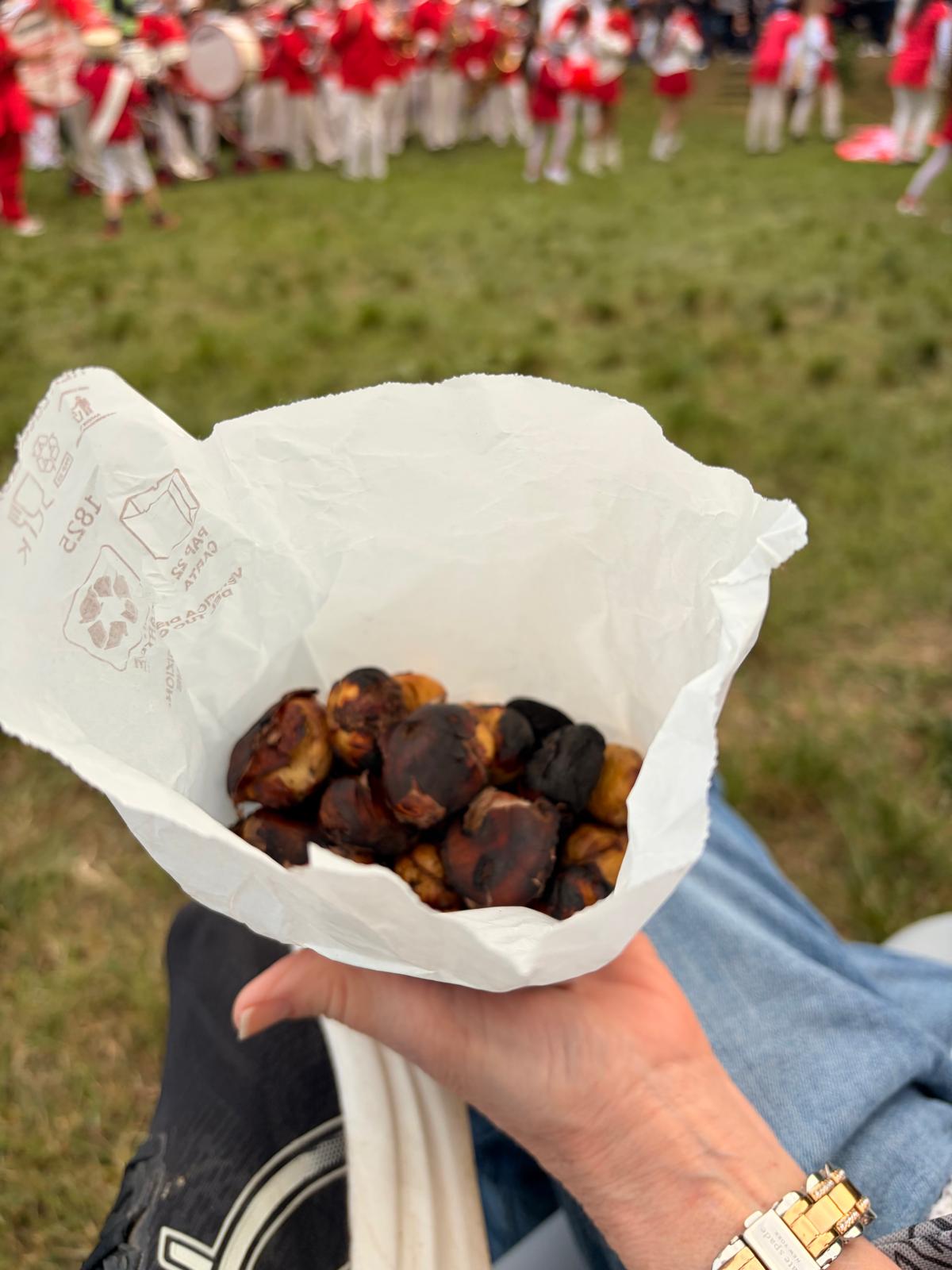 CALDARROSTE-ROASTED-CHESTNUTS-IN-PAPER-CONE