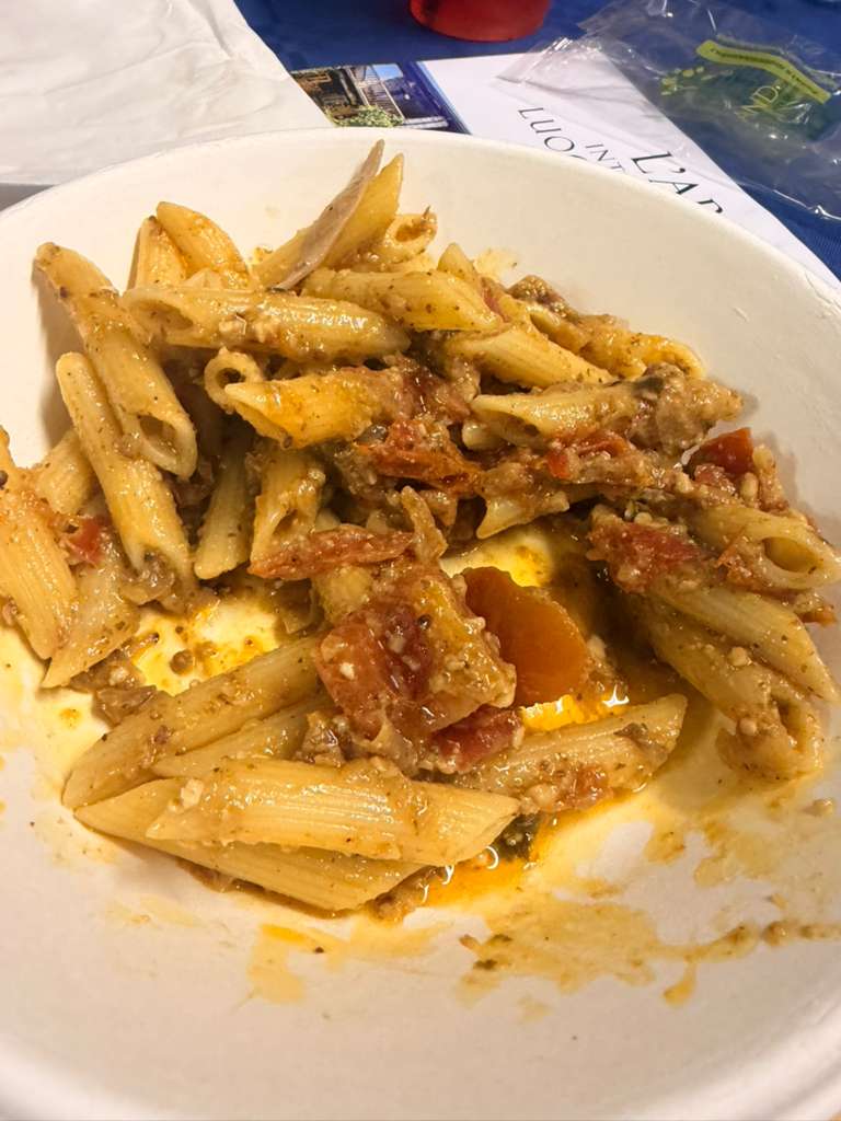 SEASONED-PORK-IN-CHESTNUT-PASTA