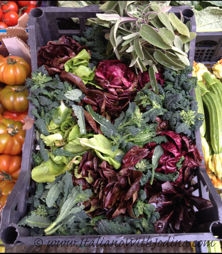 fruttivendolo-insalata mista-greve-mixed greens at greengrocer, chianti, italy