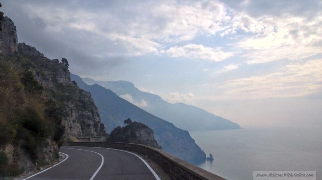 Sogno o realtà? Sulla strada per Ravello percorrendo la Costiera Amalfitana… / Dream or reality? On the road to Ravello traveling the Amalfi coastline.
